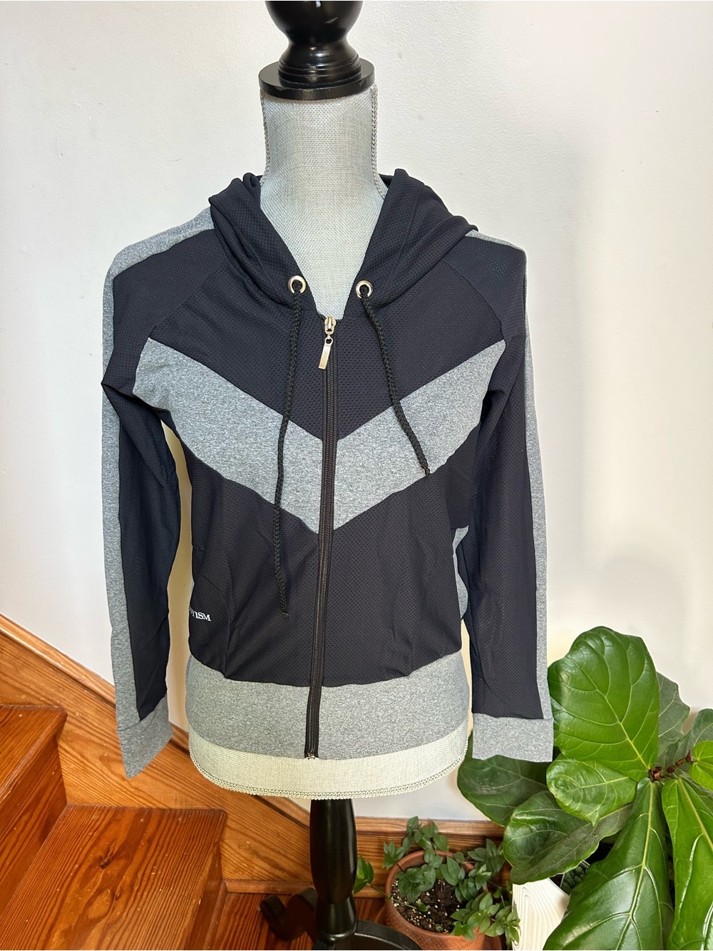 Black and Gray Chevron Zip-Up Hoodie